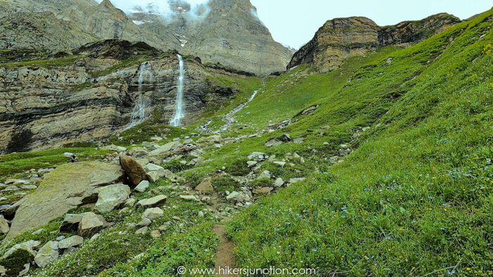 Hiking towards Hari Parbat Waterfall